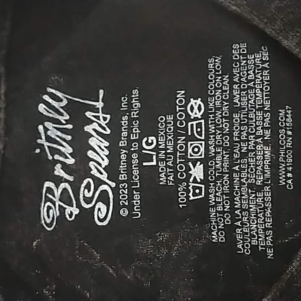 Officially Licensed Britney Spears T-Shirt - Picture 3 of 3